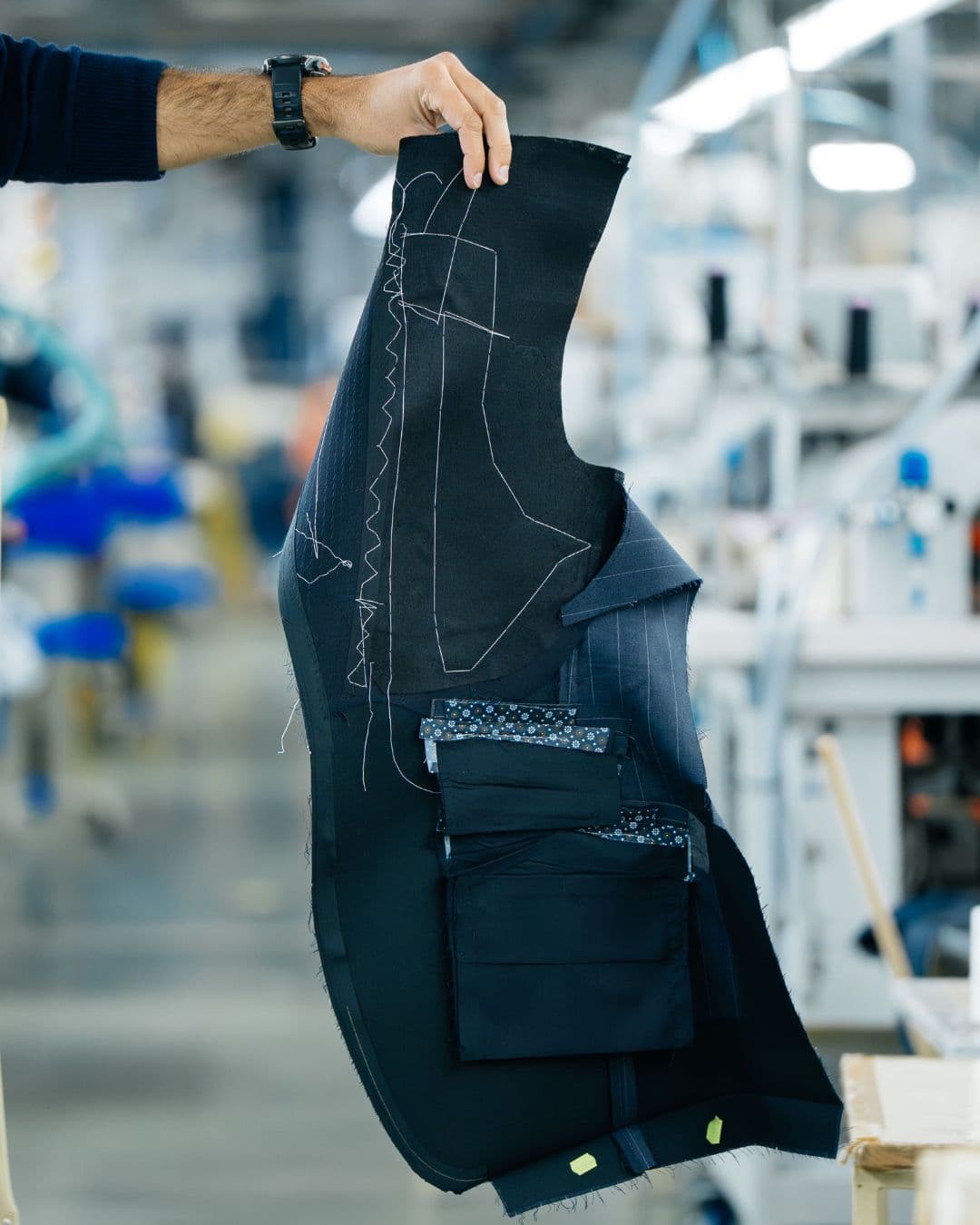 Half-canvas jacket front shaped by hand on the tailor's table